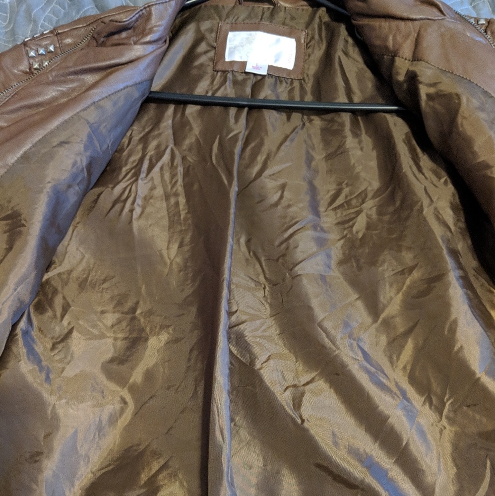 Brown studded Jacket - Picture 5 of 7